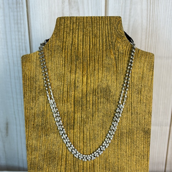 Necklace and Bracelet 2 Piece Rhinestone Fashion Jewelry - Picture 2 of 7